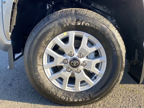 New 2026 Toyota Tacoma SR5 image 10