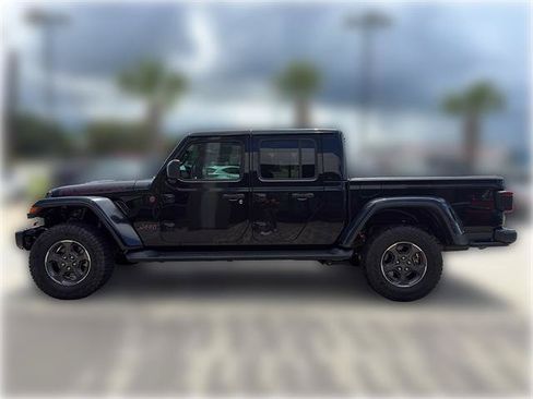 Used 2021 Jeep Gladiator Rubicon w/ Dual Top Group AWD/4WD image 5