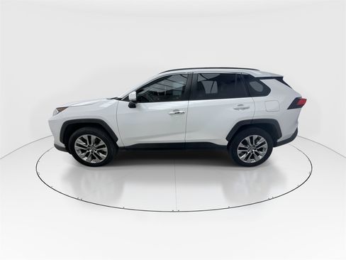 Used 2019 Toyota RAV4 Limited image 5