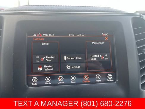 Used 2019 Jeep Cherokee Latitude Plus w/ Comfort/Convenience Group AWD/4WD image 22