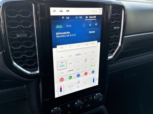 New 2025 Ford Ranger XLT w/ FX4 Off-Road Package image 23