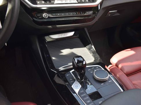 Used 2023 BMW X3 xDrive30i w/ Premium Package w/ZPA AWD/4WD image 18