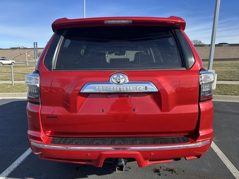 Used 2023 Toyota Tundra Limited image 17