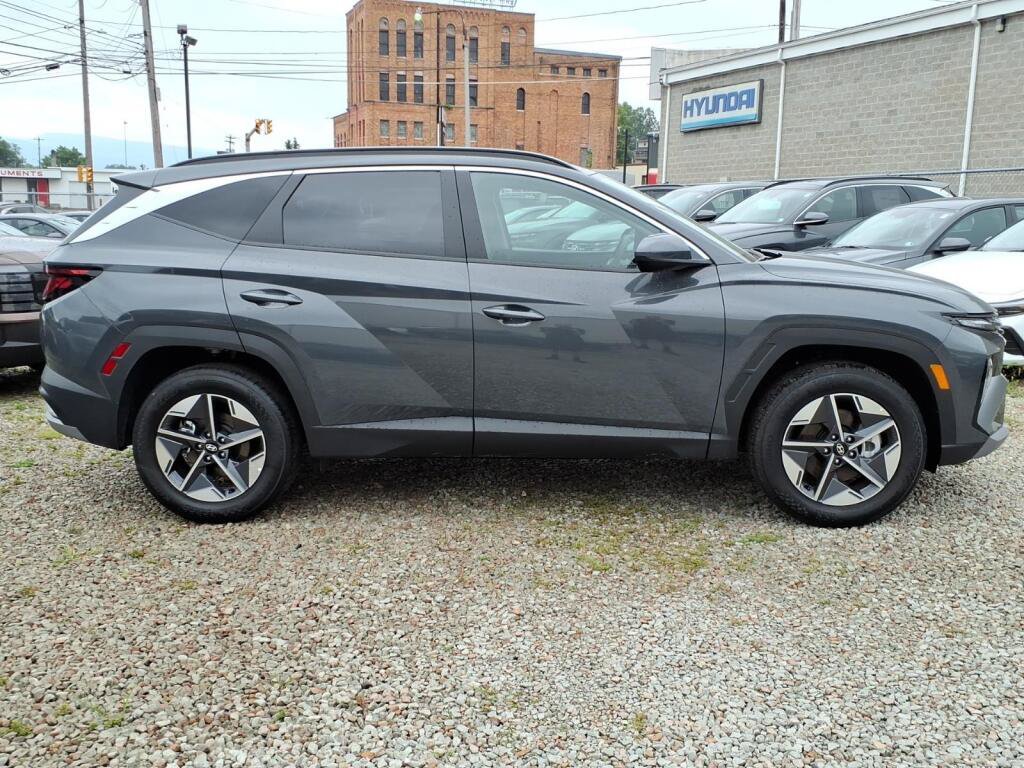 New 2026 Hyundai Tucson SEL AWD/4WD image 3