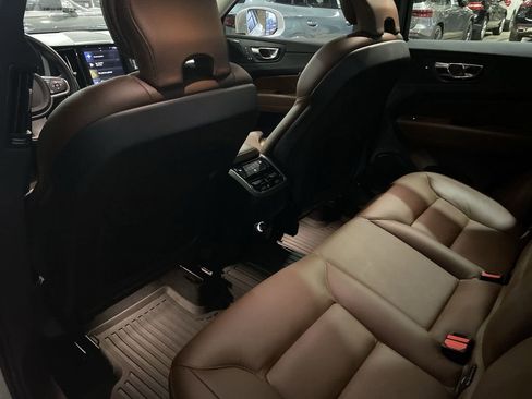 Used 2020 Volvo XC60 T5 Inscription image 5