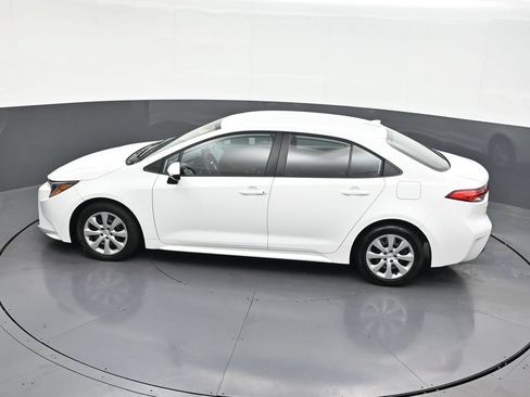 Used 2023 Toyota Corolla LE FWD image 21