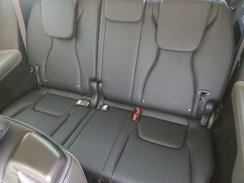 New 2026 Kia Carnival FWD image 22