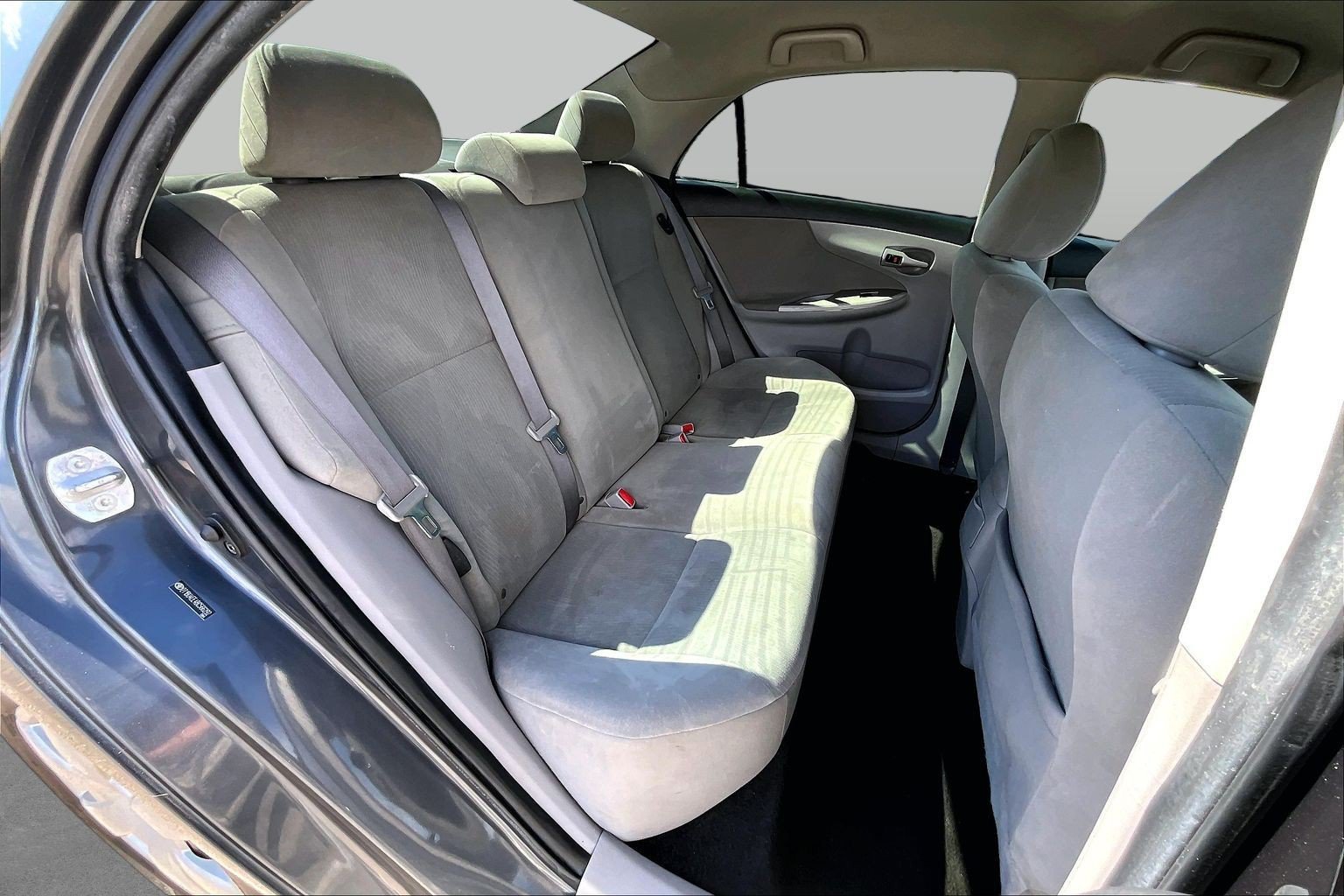 Used 2011 Toyota Corolla LE FWD image 23