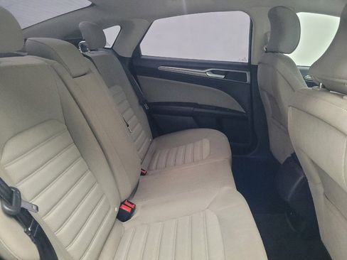 Used 2019 Ford Fusion S FWD image 19