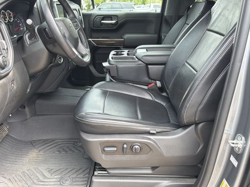 Used 2022 Chevrolet Silverado 1500 RST AWD/4WD image 9