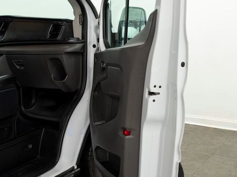 Used 2023 Ford Transit 250 Medium Roof RWD image 13