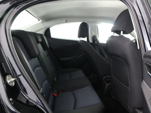 Used 2018 Toyota Yaris iA FWD image 37