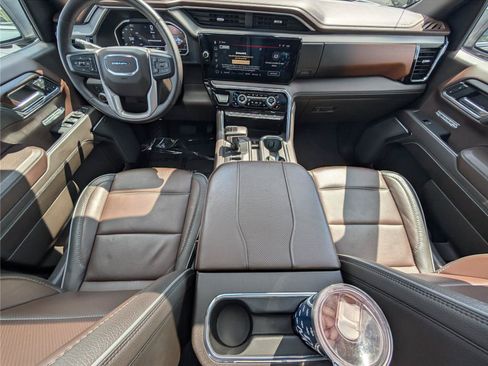 Used 2024 GMC Sierra 1500 Denali w/ Denali Reserve Package AWD/4WD image 29