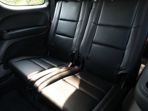 Used 2022 Dodge Durango R/T w/ Blacktop Package AWD/4WD image 32