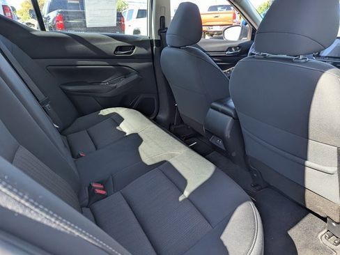 Used 2024 Nissan Altima 2.5 SV image 30