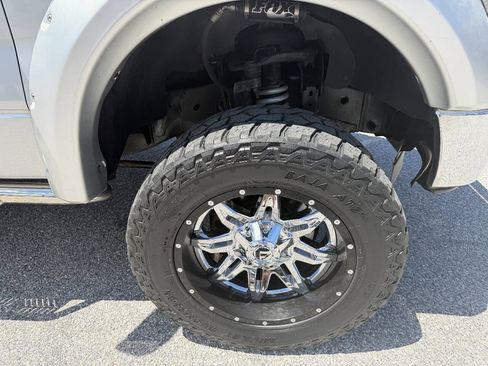 Used 2014 Ford F150 XLT w/ Equipment Group 302A Luxury AWD/4WD image 34