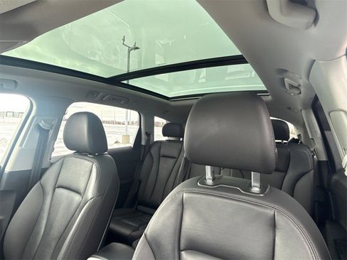 Used 2023 Audi Q7 2.0T Premium image 20