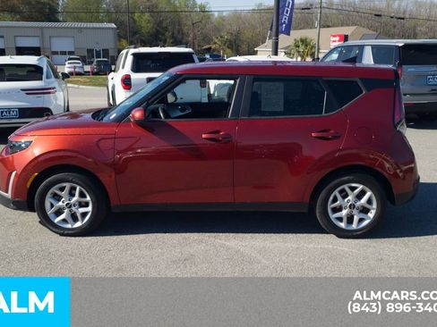 Used 2024 Kia Soul LX w/ Option Group 015 image 10