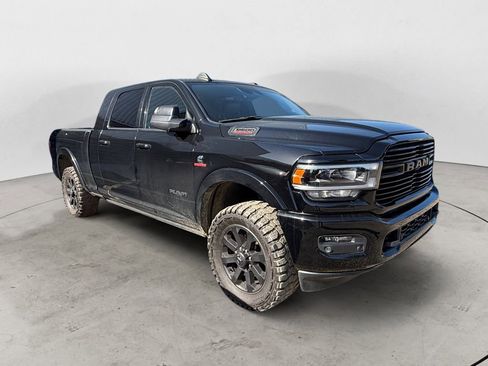 Used 2020 RAM 3500 Laramie AWD/4WD image 3