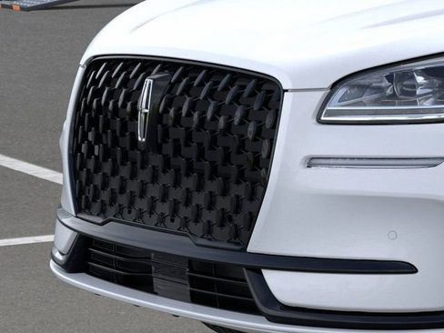 New 2026 Lincoln Corsair Reserve w/ Jet Appearance Package image 17