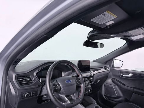 Used 2024 Ford Escape ST-Line image 24