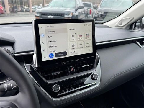 New 2026 Toyota Corolla Cross XLE w/ Convenience Package image 15