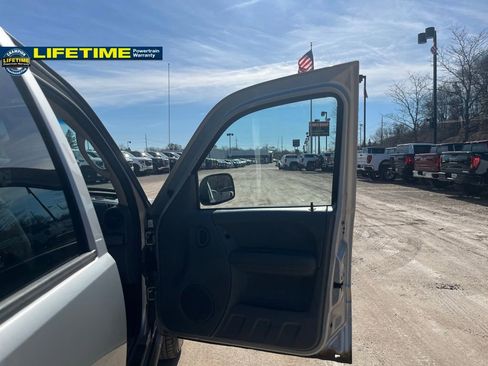 Used 2006 Jeep Liberty Sport image 34