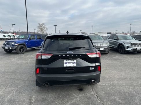 Certified 2022 Ford Escape SE w/ SE Sport Appearance Package image 6