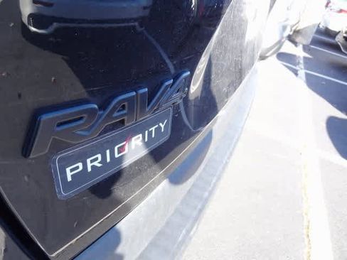 Certified 2023 Toyota RAV4 LE image 7