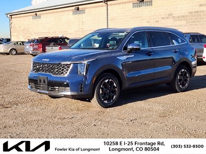 New 2026 Kia Sorento S w/ S Panoramic Sunroof Package