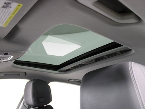 Used 2022 Audi A4 2.0T Premium Plus w/ Premium Plus Package image 10