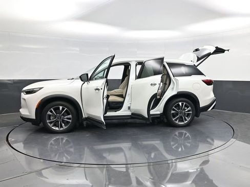 Used 2023 INFINITI QX60 Luxe w/ Vision Package image 67