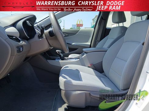 Used 2022 Chevrolet Malibu LS FWD image 11