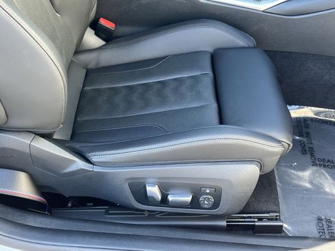 Used 2023 BMW M4 xDrive Competition w/ Executive Package image 27