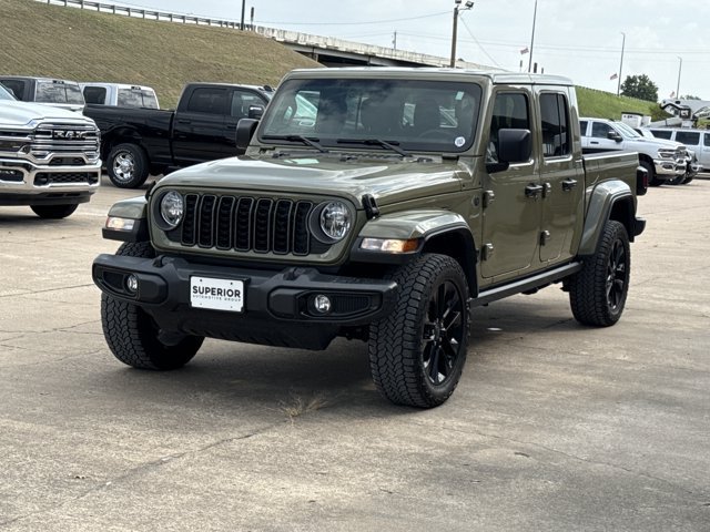 Used 2025 Jeep Gladiator Sport AWD/4WD image 11
