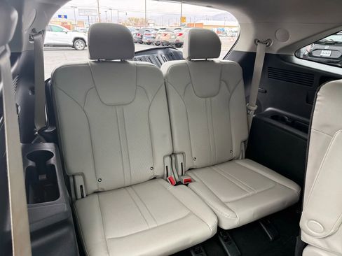 Used 2023 Kia Sorento SX Prestige image 33