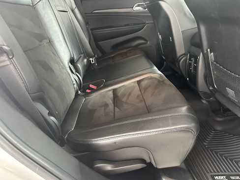 Used 2019 Jeep Grand Cherokee Laredo w/ Laredo X Package RWD image 33