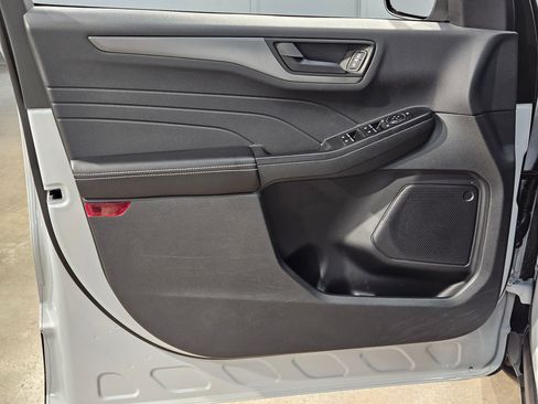 Used 2025 Ford Escape Active FWD image 20