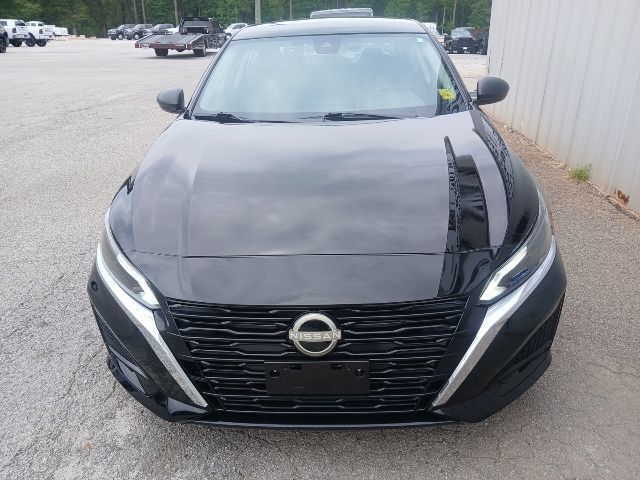 Used 2024 Nissan Altima 2.5 S FWD image 7