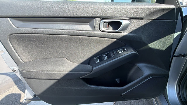 Used 2024 Honda Civic Sport image 18