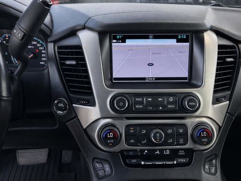 Used 2019 GMC Yukon Denali w/ Open Road Package image 9