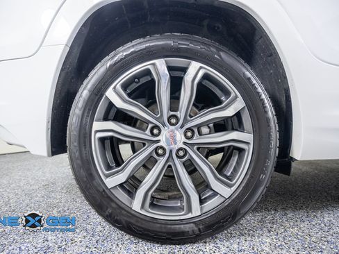 Used 2020 GMC Terrain Denali w/ Denali Premium Package AWD/4WD image 46