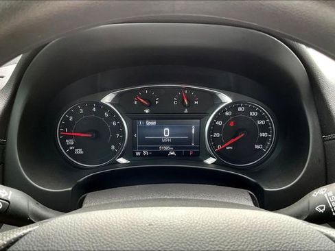 Used 2024 GMC Terrain SLE AWD/4WD image 13
