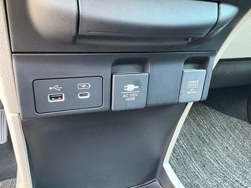 Certified 2026 Honda Odyssey Elite image 25