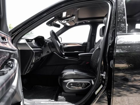 Used 2022 Jeep Grand Cherokee Summit image 45