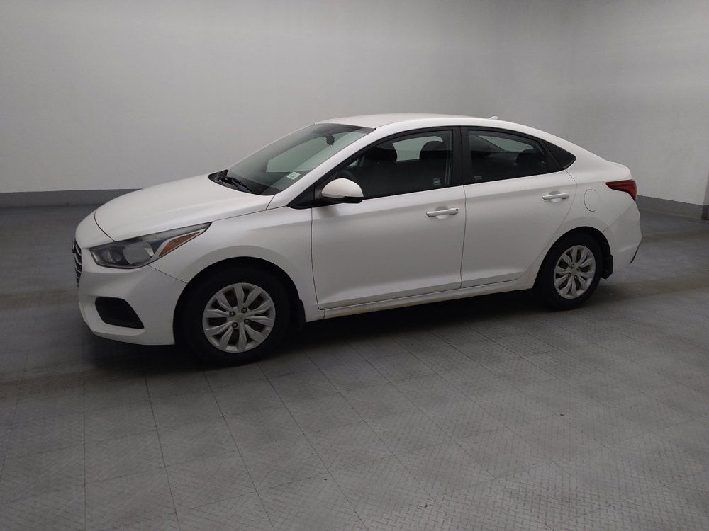 Used 2019 Hyundai Accent SE FWD image 2