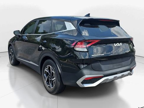 Used 2024 Kia Sportage LX FWD image 7