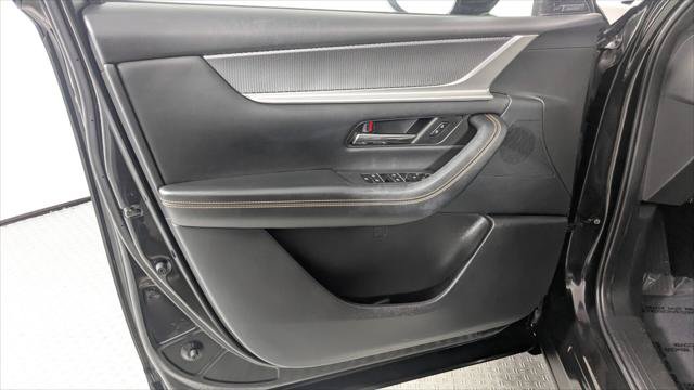 Used 2024 MAZDA CX-90 Plug-In Hybrid w/ Premium Plus AWD/4WD image 13