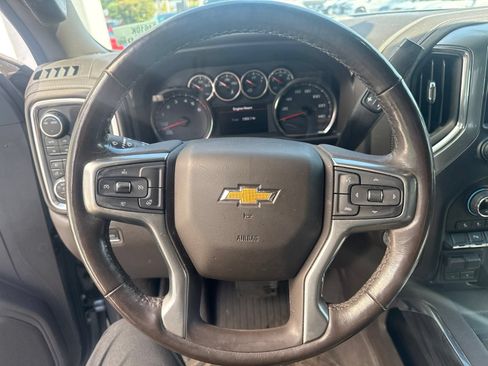Used 2021 Chevrolet Silverado 1500 LTZ AWD/4WD image 14