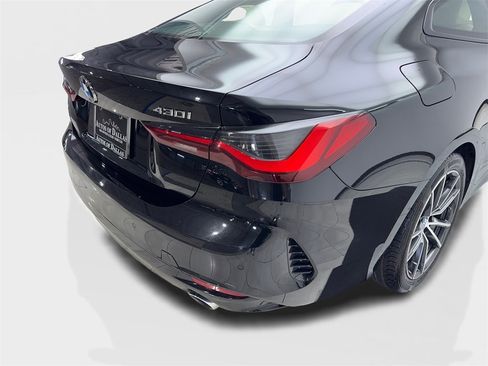 Used 2022 BMW 430i Coupe image 18